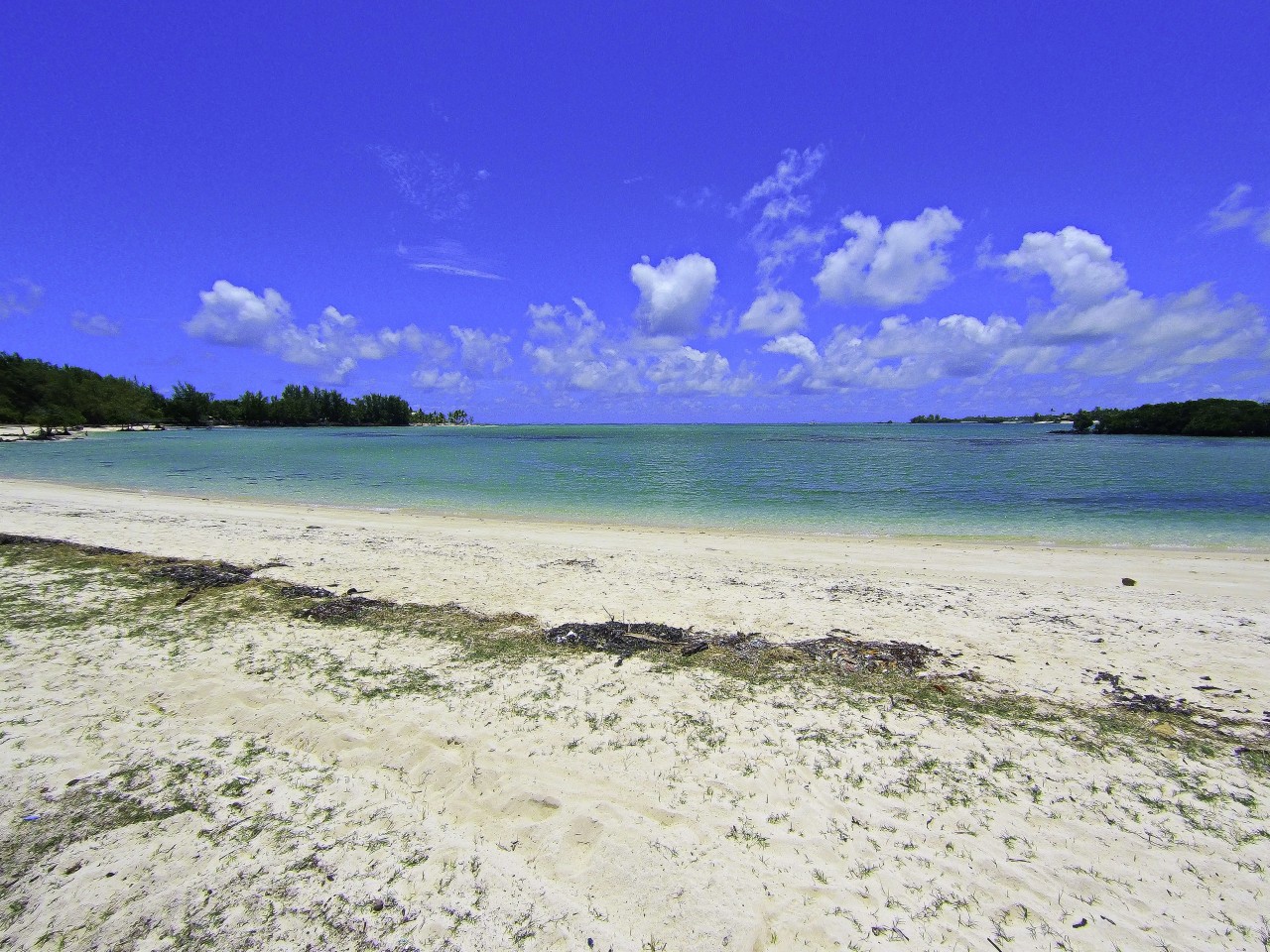 Bras D'Eau Beach, Mauritius. Free Seascapes & Coastlines photos