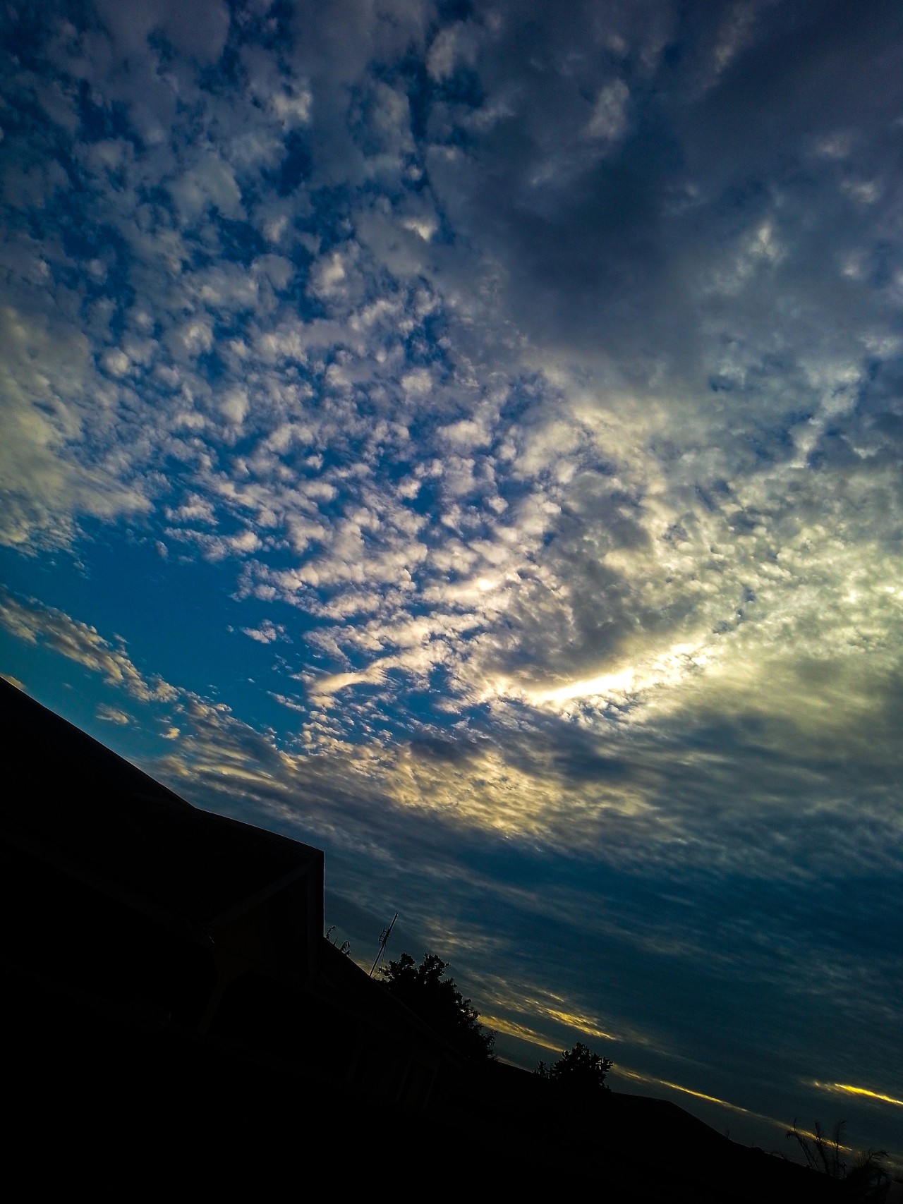 Evening sky. Free Skies photos