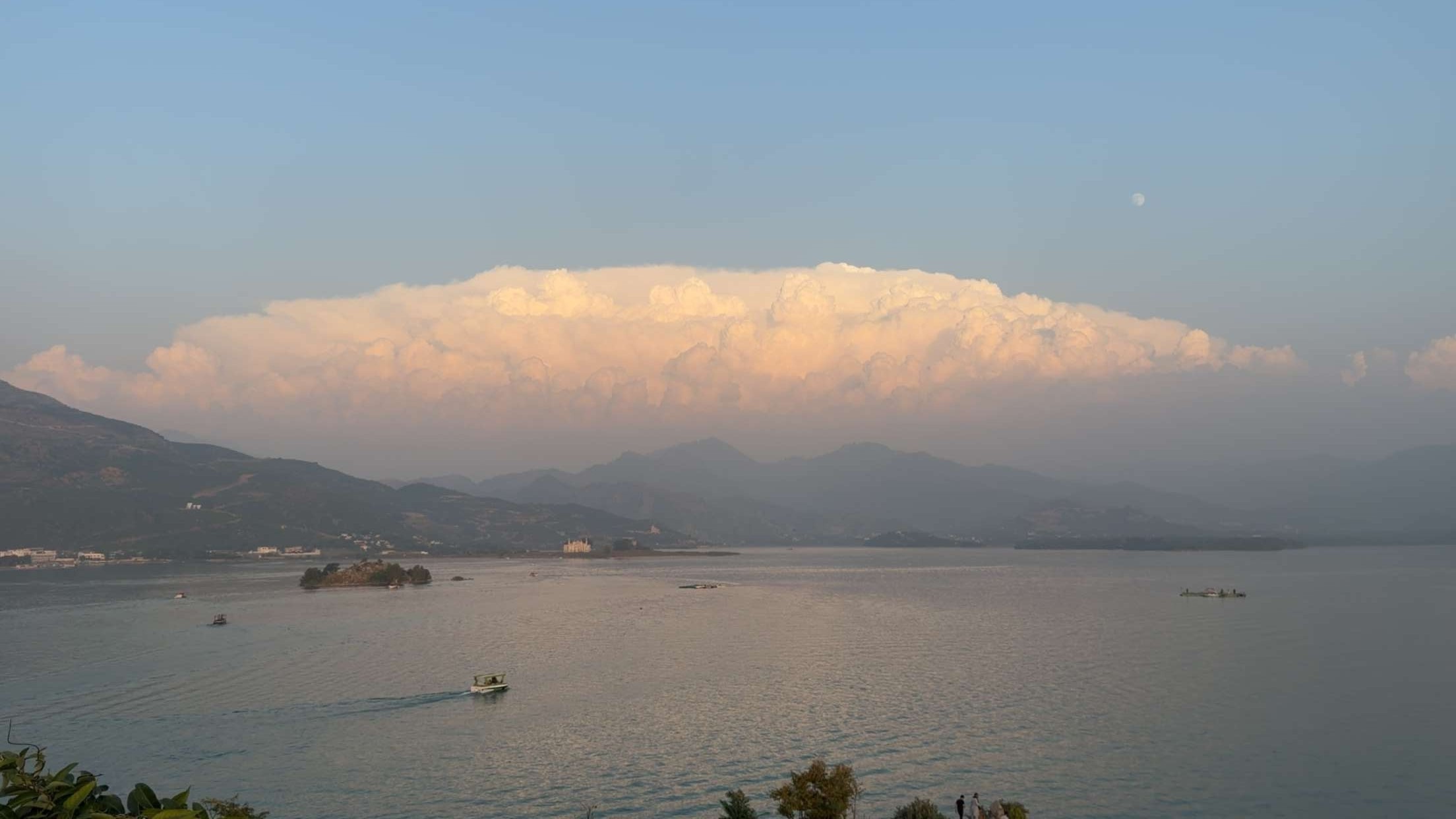 Clouds Over the Lake. Free Skies photos